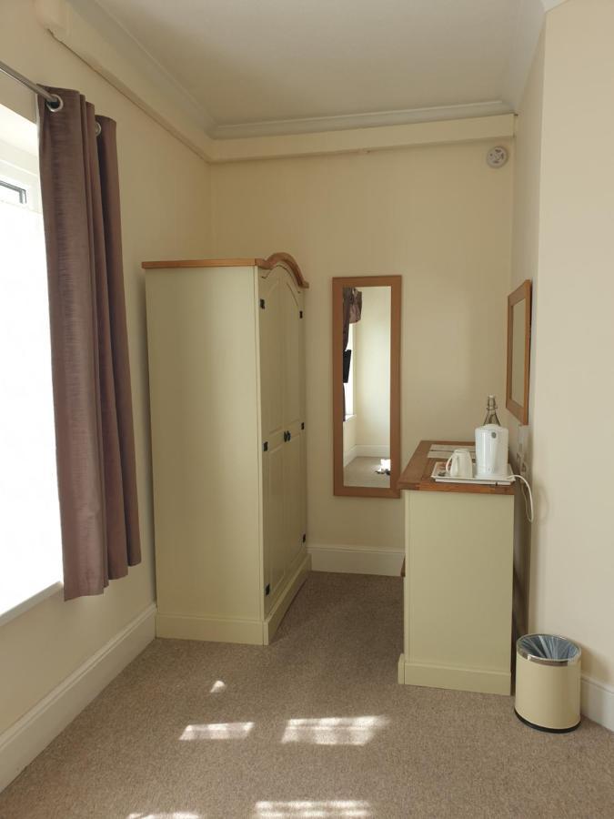 Crofton Guest House ウェーマス エクステリア 写真