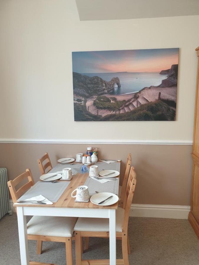 Crofton Guest House ウェーマス エクステリア 写真