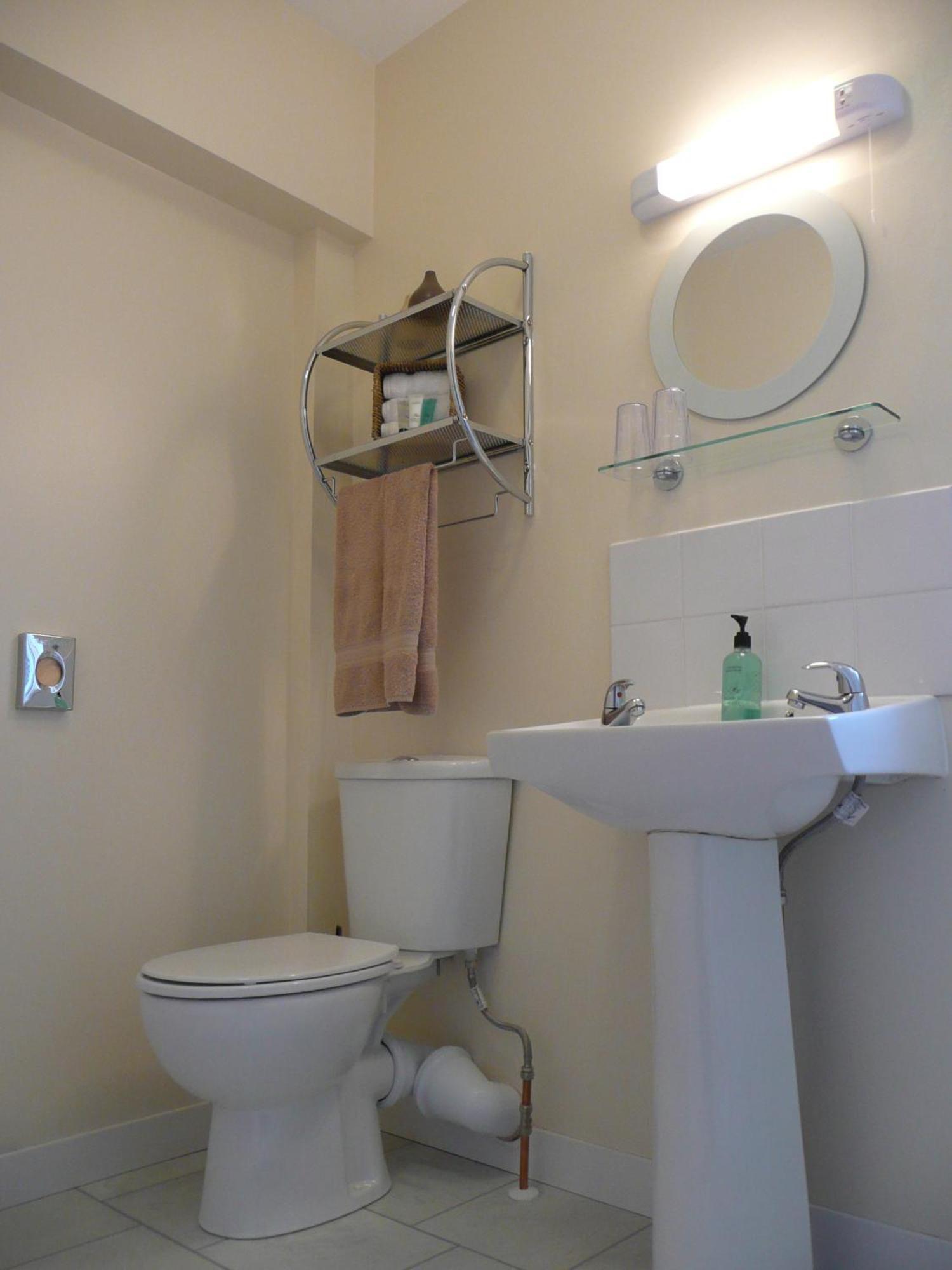 Crofton Guest House ウェーマス エクステリア 写真