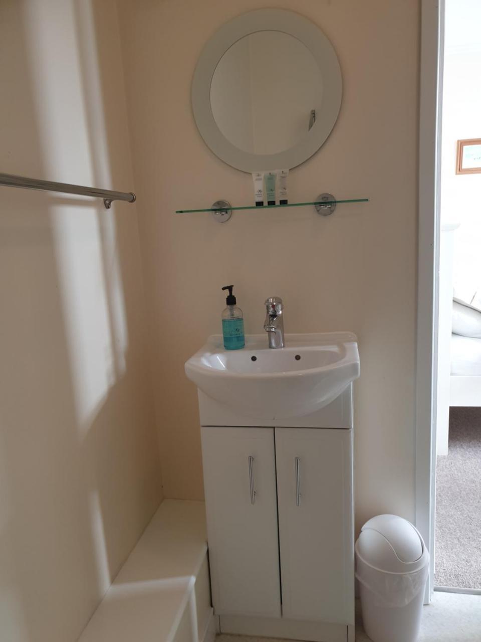 Crofton Guest House ウェーマス エクステリア 写真